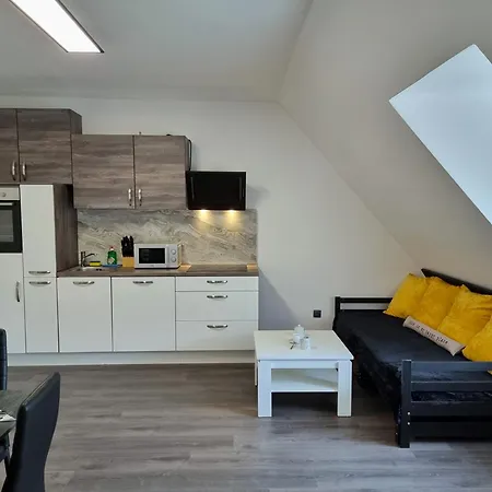 Rentcenter79 Alloggio in famiglia